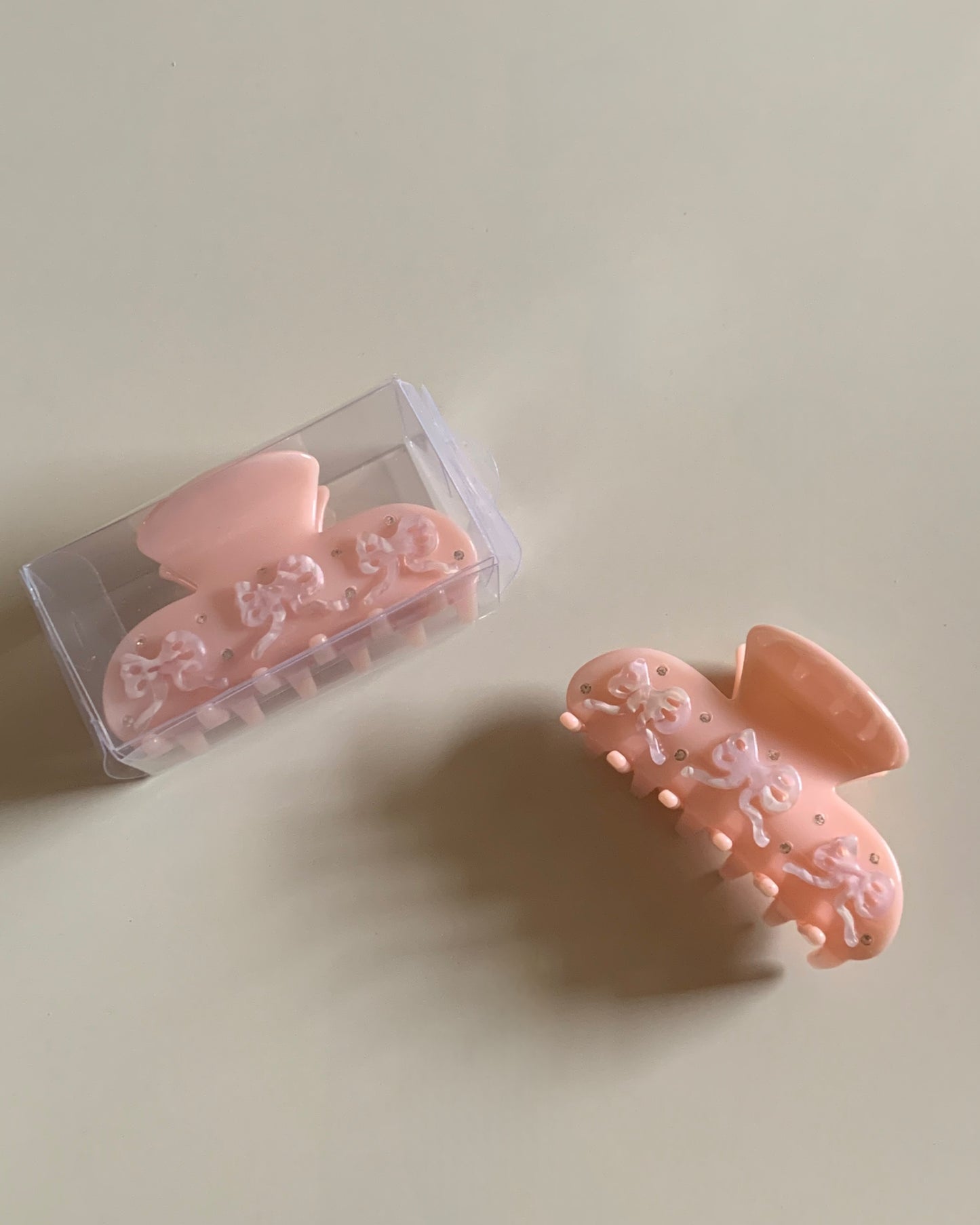 Sugar Bow Clip